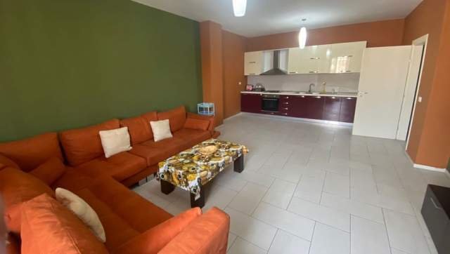 Durres, jepet me qera apartament 1+1+A+BLK Kati 3, 90 m² 250 Euro