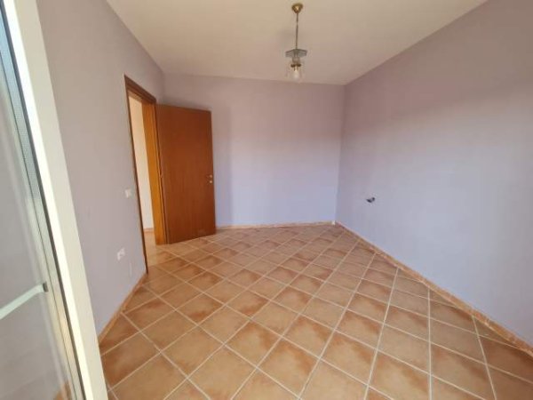 Tirane, shitet apartament 1+1+BLK Kati 3, 70 m² 90.000 Euro (Ali Demi)