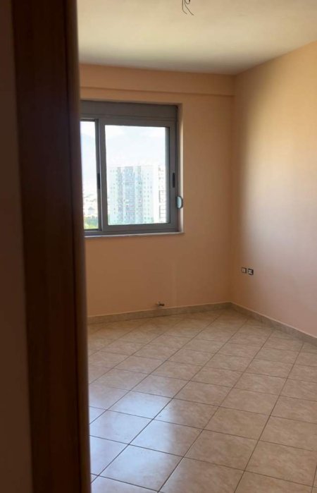 Tirane, jepet me qera apartament 2+1 Kthesa e Kamzes Kati 9, 100 m² 350 Euro (Kthesa e Kamzes)