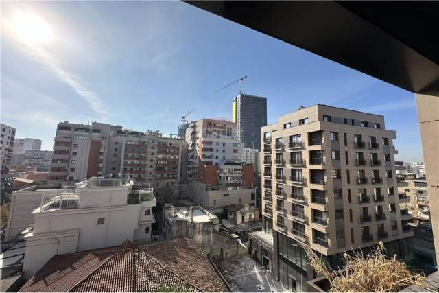 Tirane, shitet apartament 2+1+BLK Kati 5, 130 m² 375.000 Euro (Rruga Barrikada)