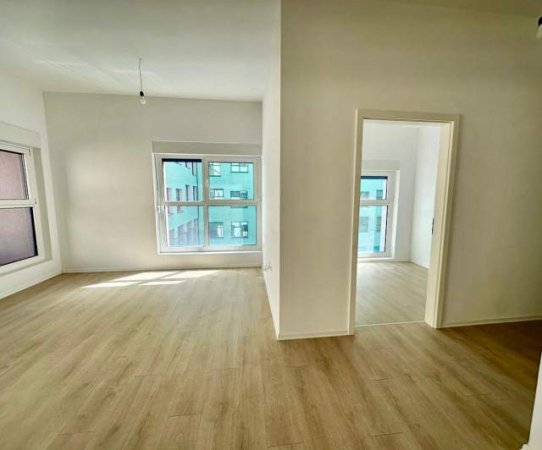 Tirane, shes apartament 2+1 76 m² 102.000 Euro (Ali Demi Kompleksi Mangalem)