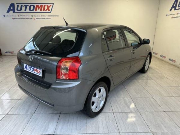 Tirane, shes makine Toyota COROLLA Viti 2006, 4.600 Euro