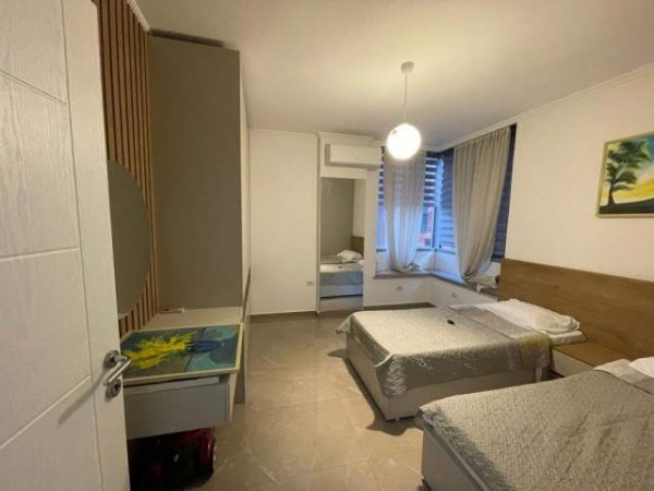 Jepet me qira Apartament perballe Toptanit 117 m² 1.100 Euro