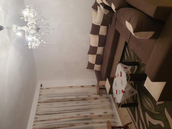 Tirane, jepet me qera garsonier 1+1 Kati 1, 38 m² 20.000 Leke (Bajo topulli)