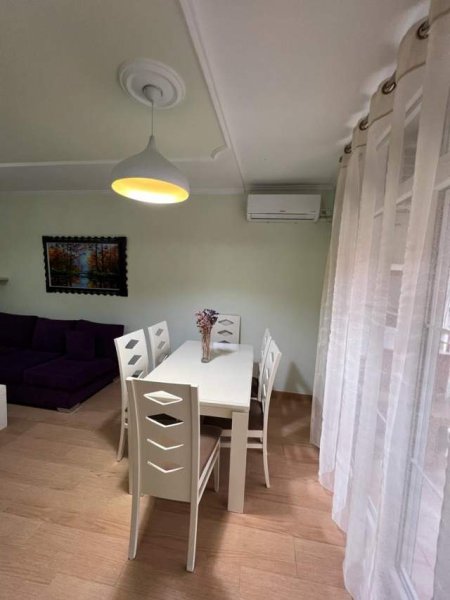 Tirane, jepet me qera apartament 2+1+A+BLK Kati 4, 65 m² 500 Leke (Ish Restorant Durresi)