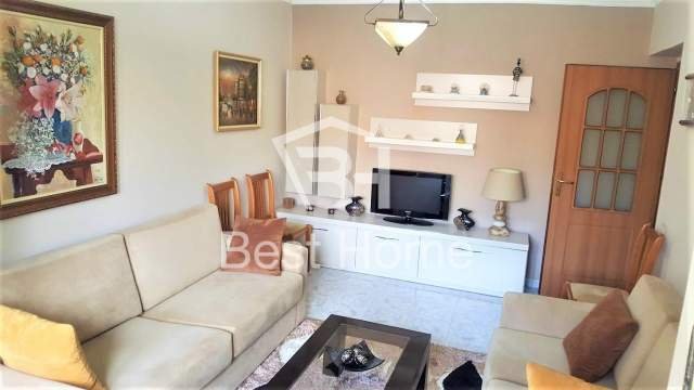 Tirane, shitet apartament 2+1 Kati 2, 73 m² 100.000 Euro (Rruga Kongresi i Manastirit, Pediatria)