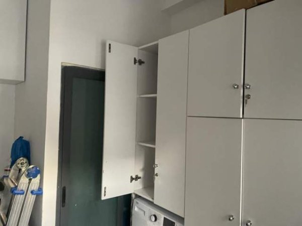 Tirane, shitet Kati 0, 15 m² 80.000 Euro