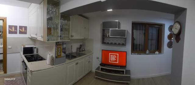 Tirane, jepet me qera 2+1 Kati 1, 79 m² 550 Euro