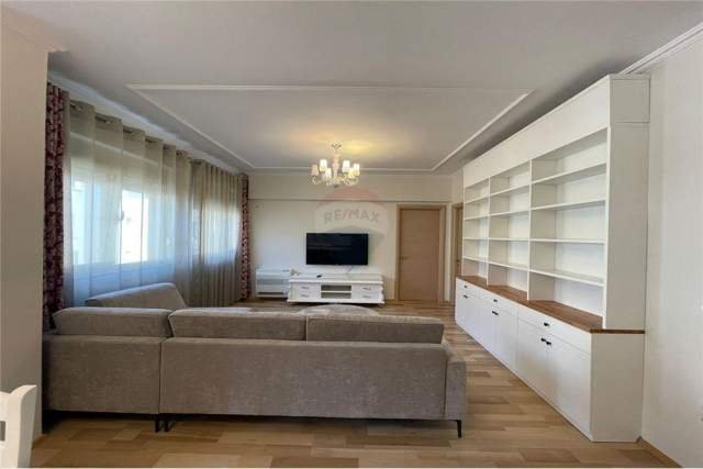Tirane, jepet me qera apartament 2+1+A+BLK Kati 5, 105 m² 800 Euro (Liqeni i Thate)