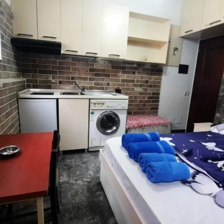 Tirane, jepet me qera apartament Kati 1, 35 m² 350 Euro (Stacioni Trenit)