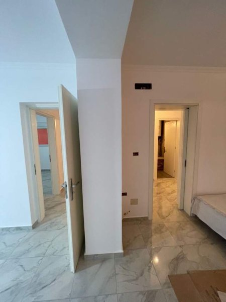 Tirane, shitet apartament 3+1+BLK Kati 2, 100 m² 95.000 Euro (fier)
