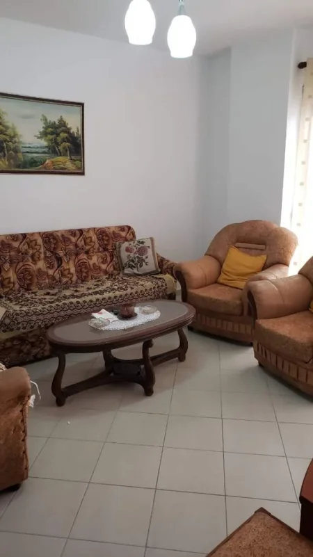 Tirane, jepet me qera apartament Kati 3, 105 m² 370 Euro (Astiri)