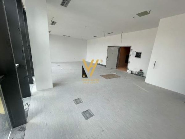 Tirane, shitet ambjent biznesi Kati 5, 97 m² 600.000 Euro (blloku)