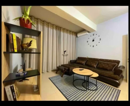 Tirane, jepet me qera apartament 2+1 Kati 3, 86 m² 550 € (STACIONI TRENIT)