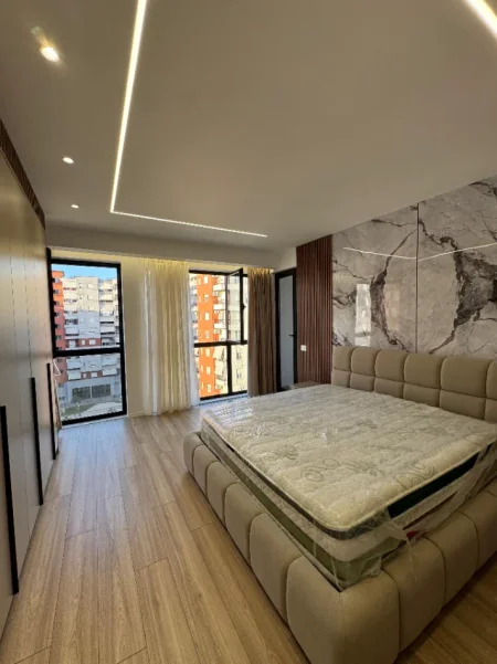 Tirane, jepet me qera apartament 2+1+Ballkon Kati 6, 110 m² 730 € (Sokrat Miho, Astir)