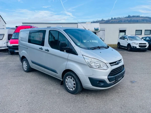 Tirane, shes van | minibus Ford Connect Nafte, gri metalizato manuale Kondicioner 154.000 km 11.500 €