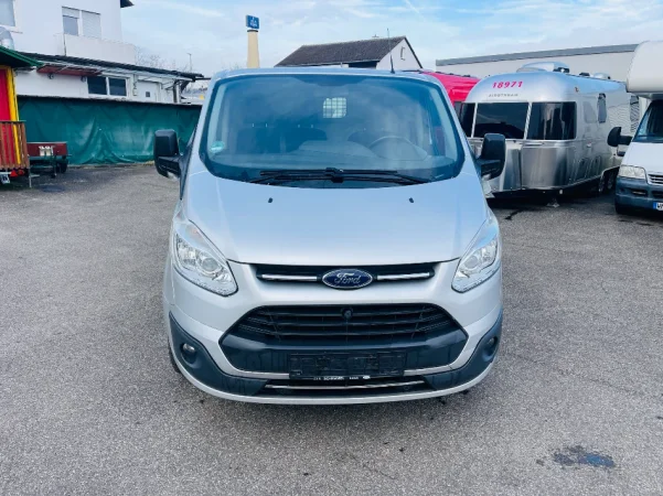 Tirane, shes van | minibus Ford Connect Nafte, gri metalizato manuale Kondicioner 154.000 km 11.500 €