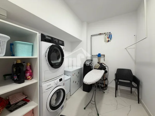 Tirane, shitet apartament tripleks, 309 m² 700.000 € (PRANË LIQENIT TË THATË)