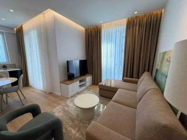 Tirane, jepet me qera apartament 1+1 Kati 2, 60 m² (KOMUNA E PARISIT)