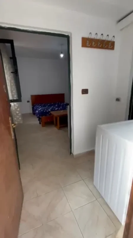 Tirane, jepet me qera garsoniere Kati 1, 33 m² 300 € (Vasil Shanto)