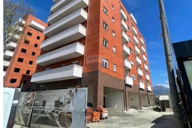 Tirane, shitet apartament 2+1 Kati 6, 109 m² (kamez)