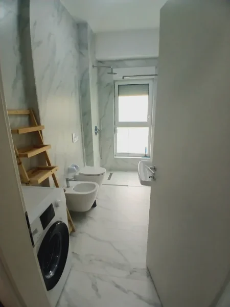 Tirane, jepet me qera apartament 1+1+Ballkon Kati 3, 55 m² 440 € (Pasho Hysa, Kaimi)