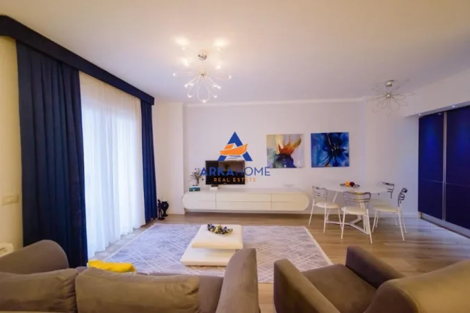 Tirane, jepet me qera apartament 2+1+Ballkon Kati 5, 105 m² 900 € 