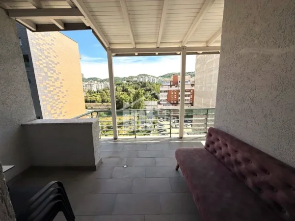 Tirane, jepet me qera apartament 2+1 Kati 7, 85 m² 700 € (TEK PARKU “OLIMPIK”)