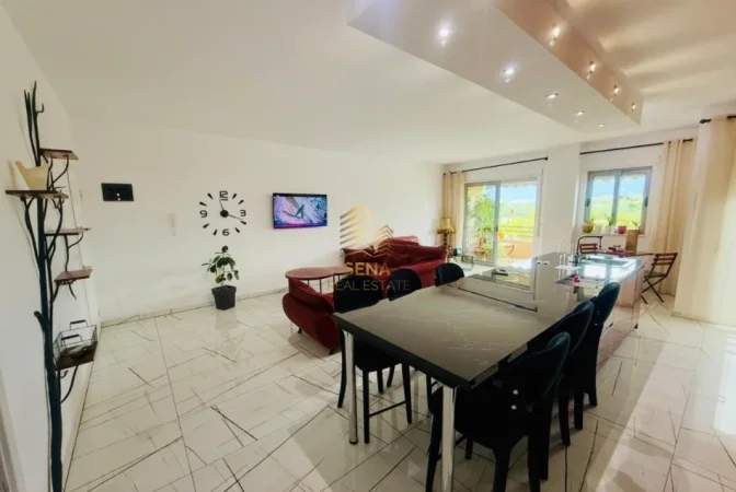 Tirane, jepet me qera apartament 2+1+Aneks+Ballkon Kati 4, 137 m² 1.200 € (Liqeni i Thate)