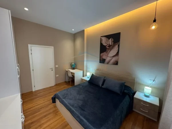 Tirane, jepet me qera apartament 2+1 Kati 1, 85 m² 1.150 € (BLLOK , Prane Juvenilja)