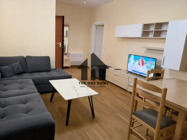 Tirane, jepet me qera apartament 1+1+Ballkon Kati 4, 70 m² 600 € (Myslym Shyre)
