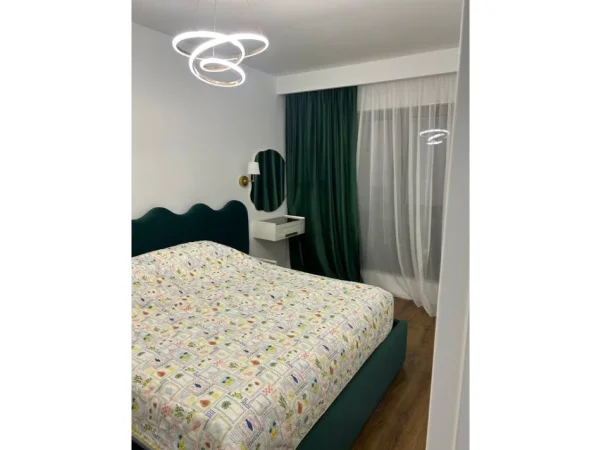 Tirane, jepet me qera apartament 1+1+Ballkon Kati 5, 70 m² 550 € (Jordan Misja)
