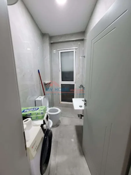 Tirane, jepet me qera apartament 1+1+Ballkon Kati 2, 58 m² 670 € (Rruga Tish Dahija)