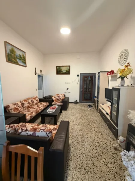 Tirane, jepet me qera apartament 2+1 Kati 2, 65 m² 400 € (ZOGU I ZI)