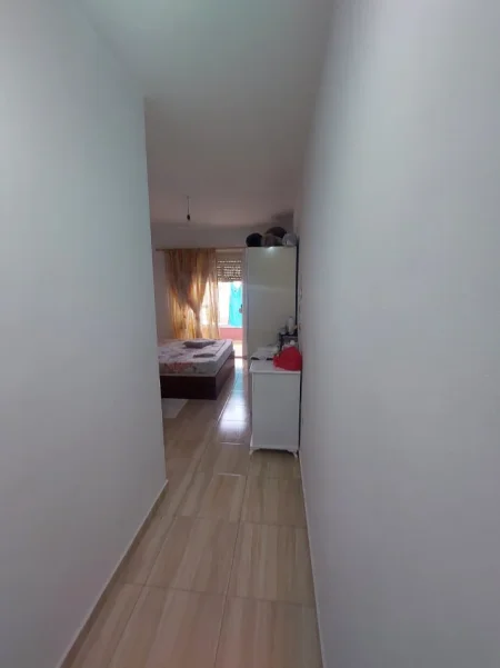 Tirane, jepet me qera apartament 2+1+Ballkon Kati 8, 80 m² 470 € (Yzberisht)