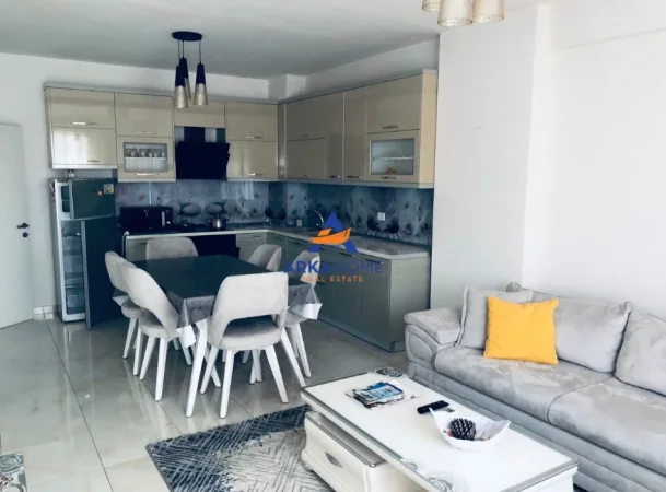 Tirane, jepet me qera apartament 2+1+Ballkon Kati 2, 105 m² 739 € 