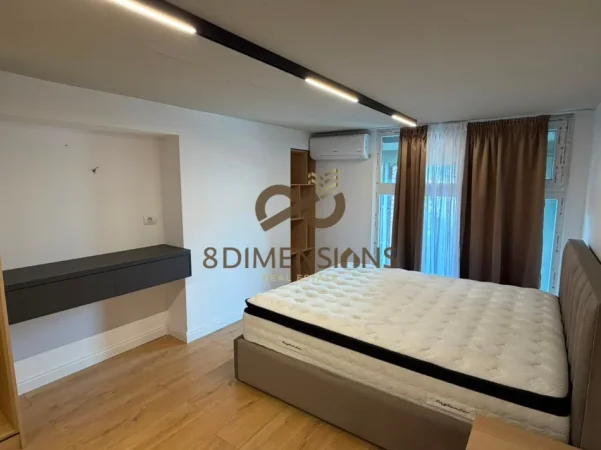 Tirane, jepet me qera apartament Dublex Kati 2, 62 m² 550 € (pallati me shigjeta)