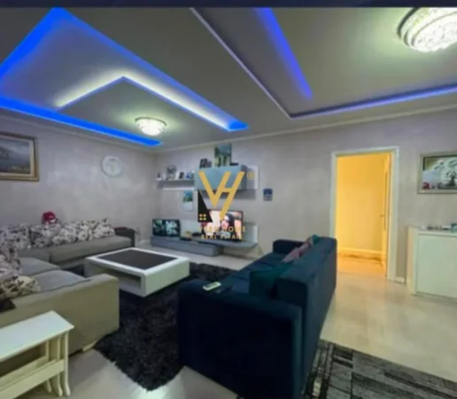 Tirane, shitet apartament 3+1+Ballkon Kati 4, 155 m² 250.000 € (MEZEZ)