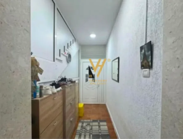 Tirane, shitet apartament 3+1+Ballkon Kati 4, 155 m² 250.000 € (MEZEZ)