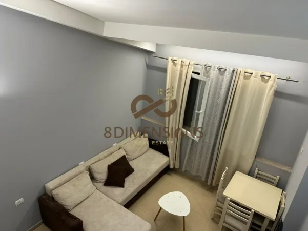 Tirane, jepet me qera apartament duplex Dublex Kati 6, 50 m² 430 € (kodra e diellit)