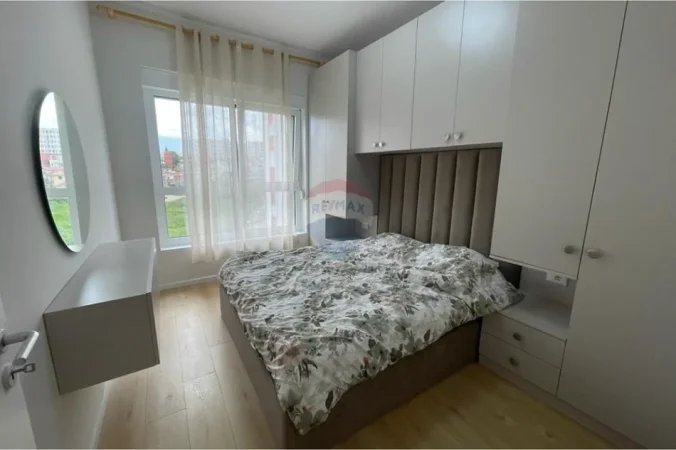 Ali Demi, Kompleksi Kadiu, Japim me qira Apartament 1+1 - 45000 Lek