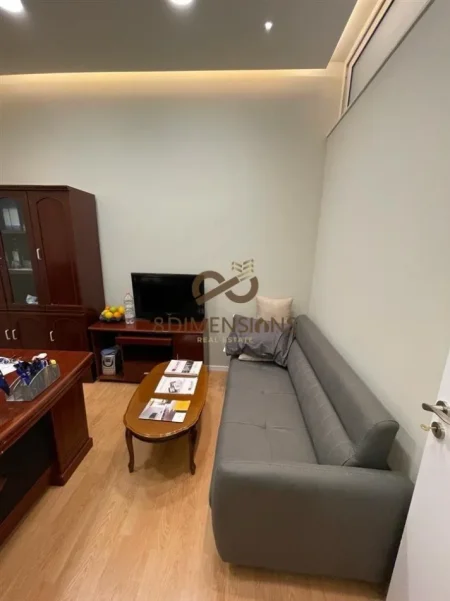 Tirane, shitet ambjent biznesi Kati 0, 43 m² 97.000 € (kodra e diellit)