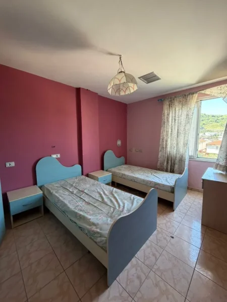 Tirane, shitet apartament 3+1 Kati 5, 219 m² 323.500 € (Kodra e Diellit 1)
