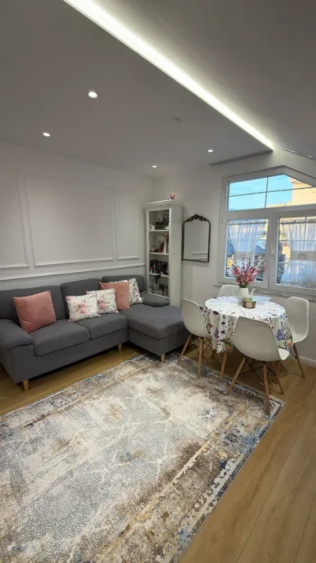 Tirane, shitet apartament Vile 3 Katshe , 330 m² 570.000 € (SIRI KODRA)