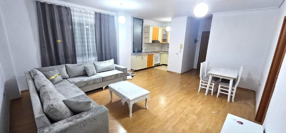 Jepet Apartament 2+1+2 ne Yzberisht ,  500 MIJE LEKE