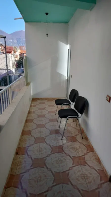 Tirane, jepet me qera apartament 1+1 Kati 2, 67 m² 450 € (Concord Center)