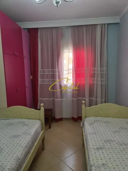 Tirane, jepet me qera apartament 2+1 Kati 4, 100 m² 550 € (ASTIR)