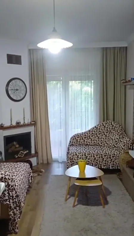 Tirane, shitet apartament 2+1 Kati 3, 105 m² 315.000 € (Liqeni i Thatë)