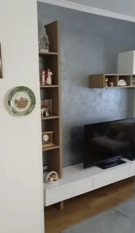 Tirane, shitet apartament 2+1 Kati 3, 105 m² 315.000 € (Liqeni i Thatë)