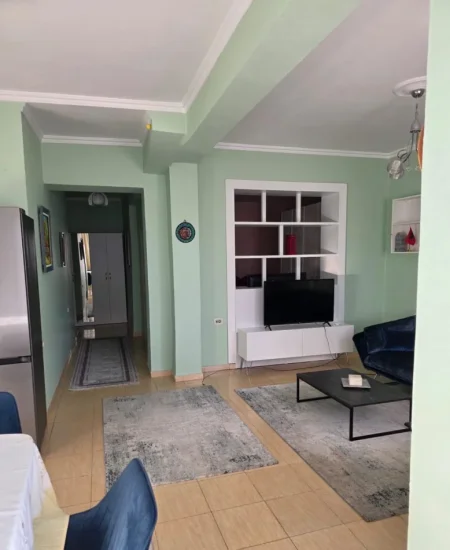 Tirane, jepet me qera apartament 2+1 Kati 2, 100 m² 650 € (Ali Demi)
